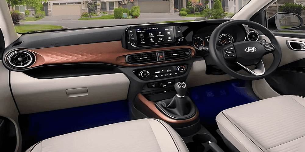 Hyundai Aura S CNG Price, Mileage, Features, Specs & Images